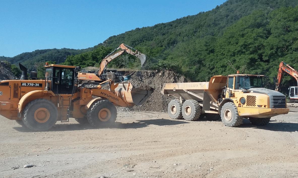 Avatar du professionnel PERRAT TRAVAUX PUBLICS/FERROVIAIRES